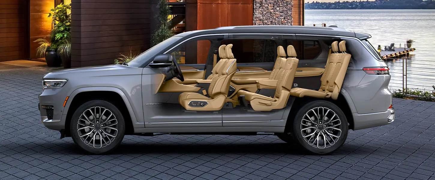 Grand-Cherokee-L-Interior