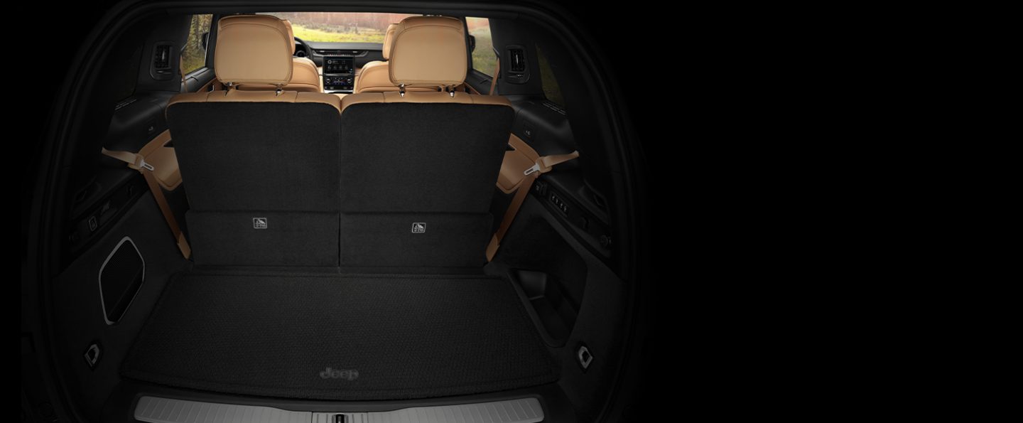 Grand-Cherokee-L-Interior