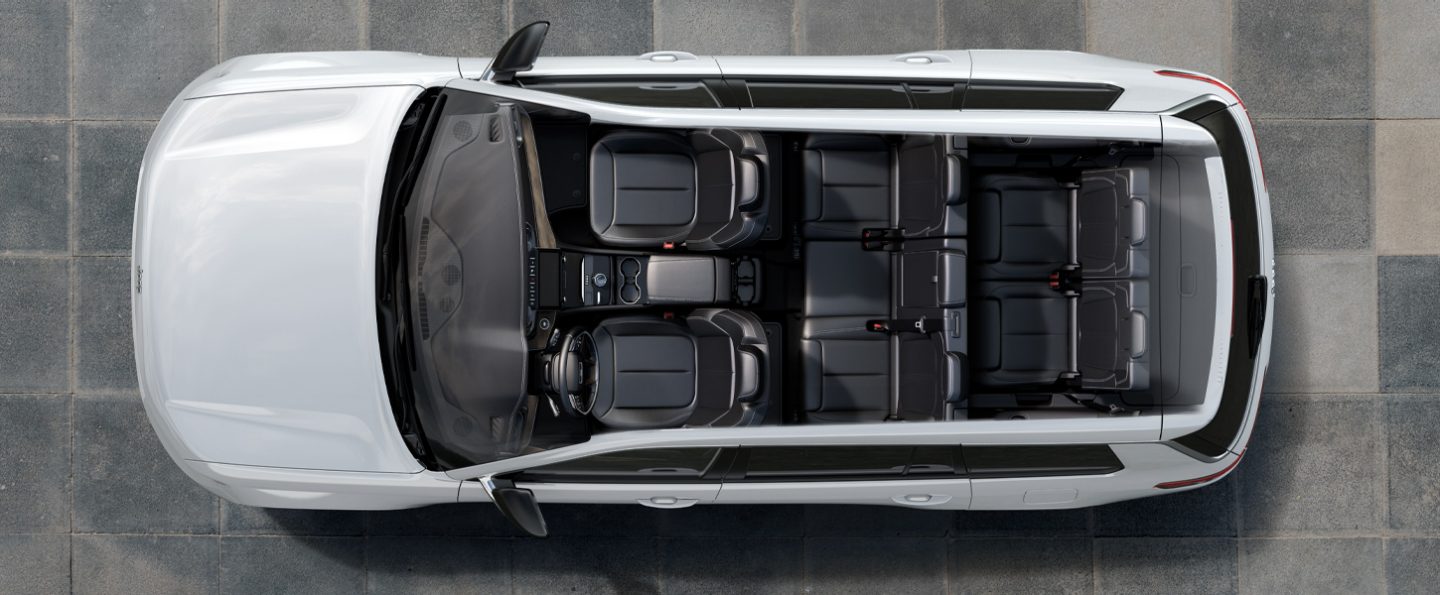 Grand-Cherokee-L-Interior