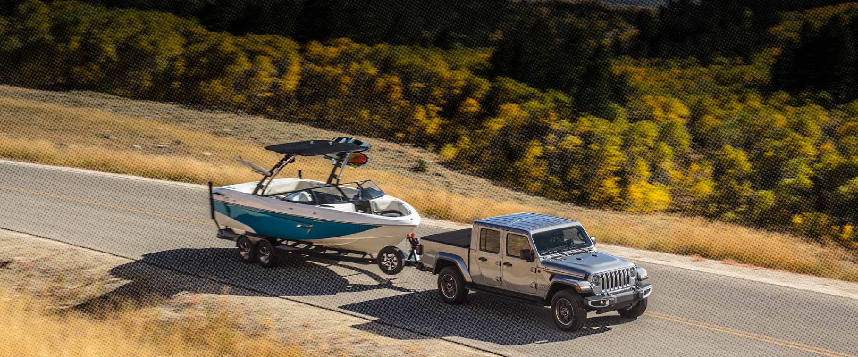 2020-Jeep-Gladiator-Utility-Hero-Towing-Desktop